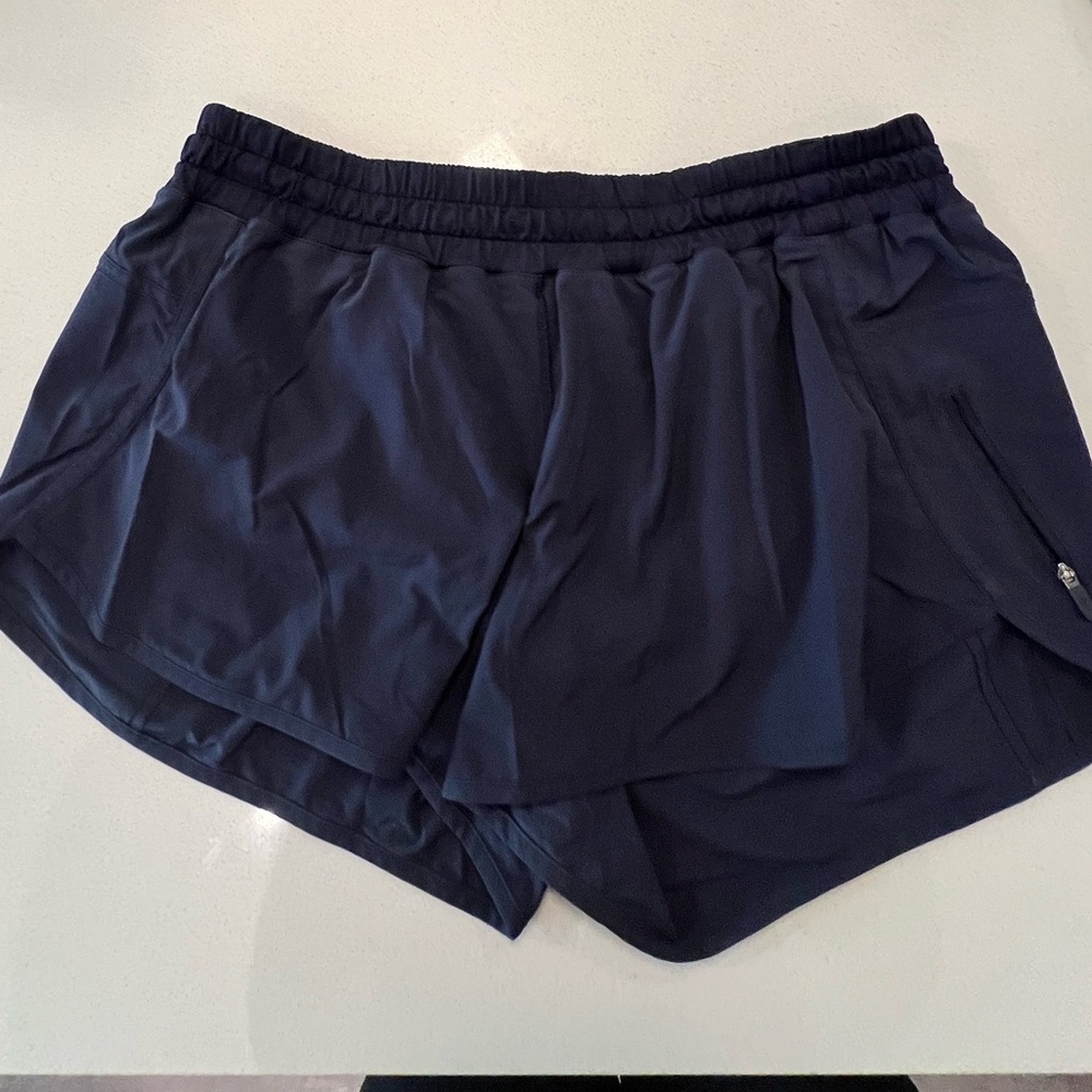 Lululemon track that short